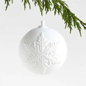 CRATE&BARREL Snowflake Ornaments Set-4 -